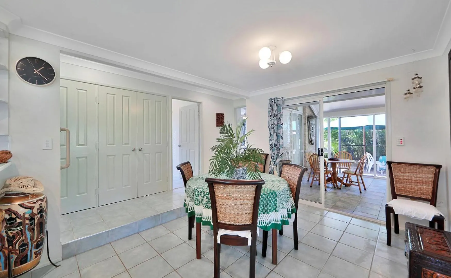 Tranquil Tides Villa Bargara Holiday home